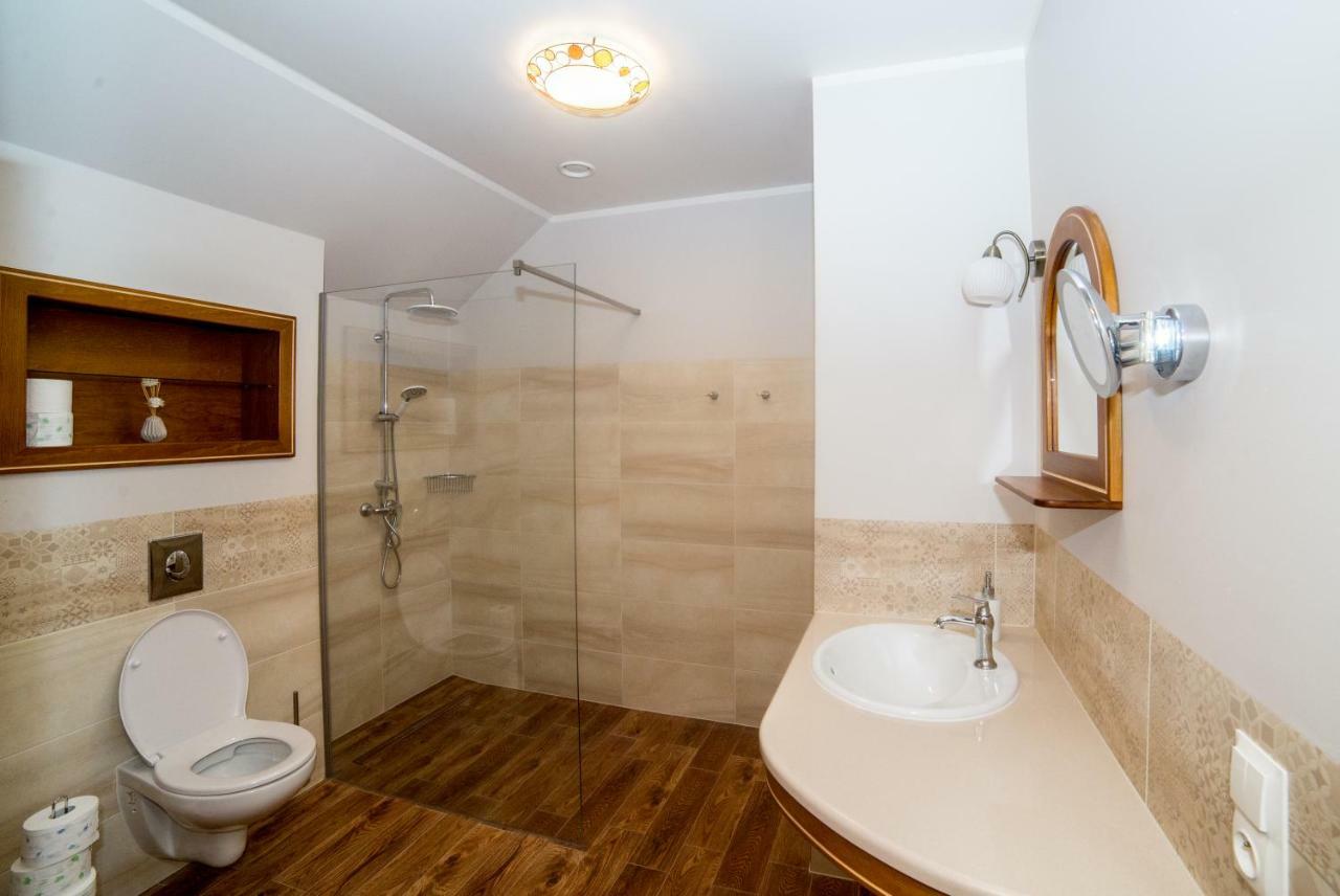 Apartamenty Romanowka Raszow Exterior photo